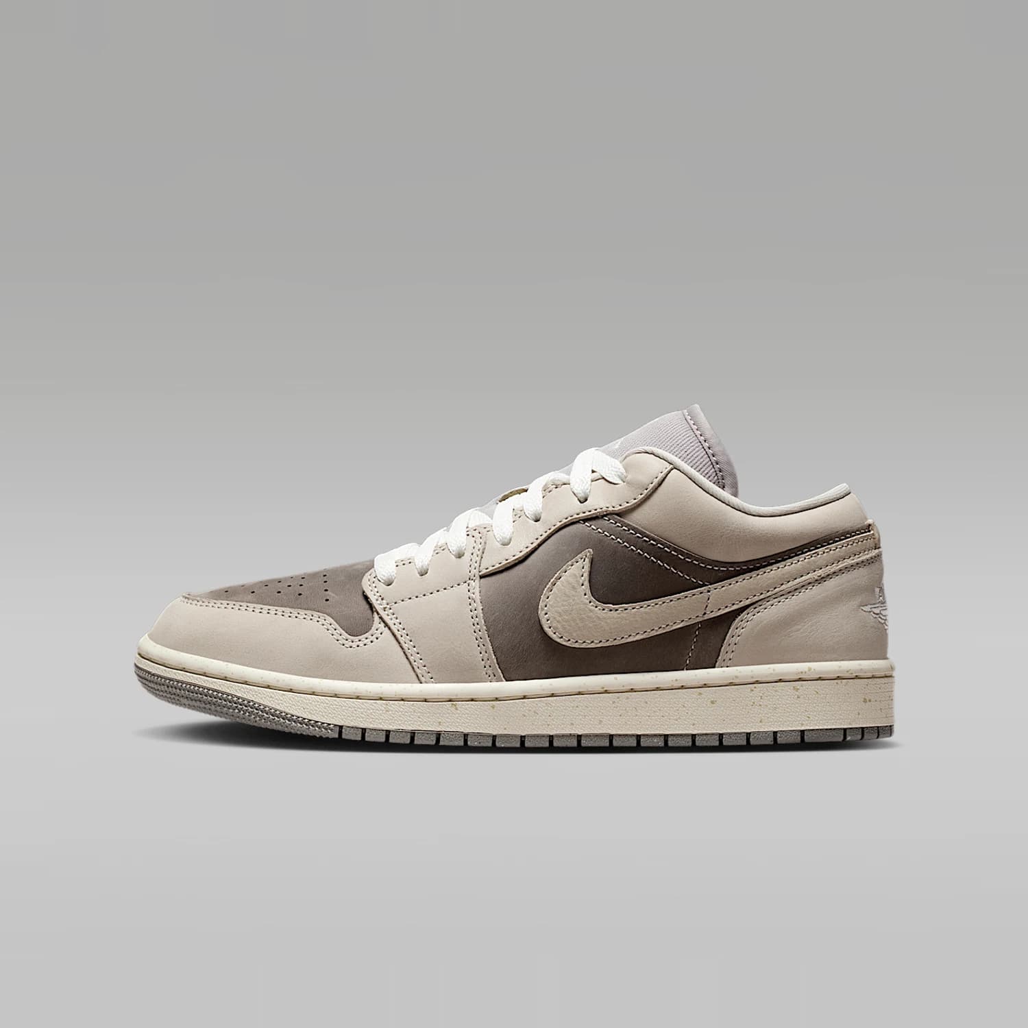 BRB AIR JORDAN AJ1 Low IB7011-001 product image