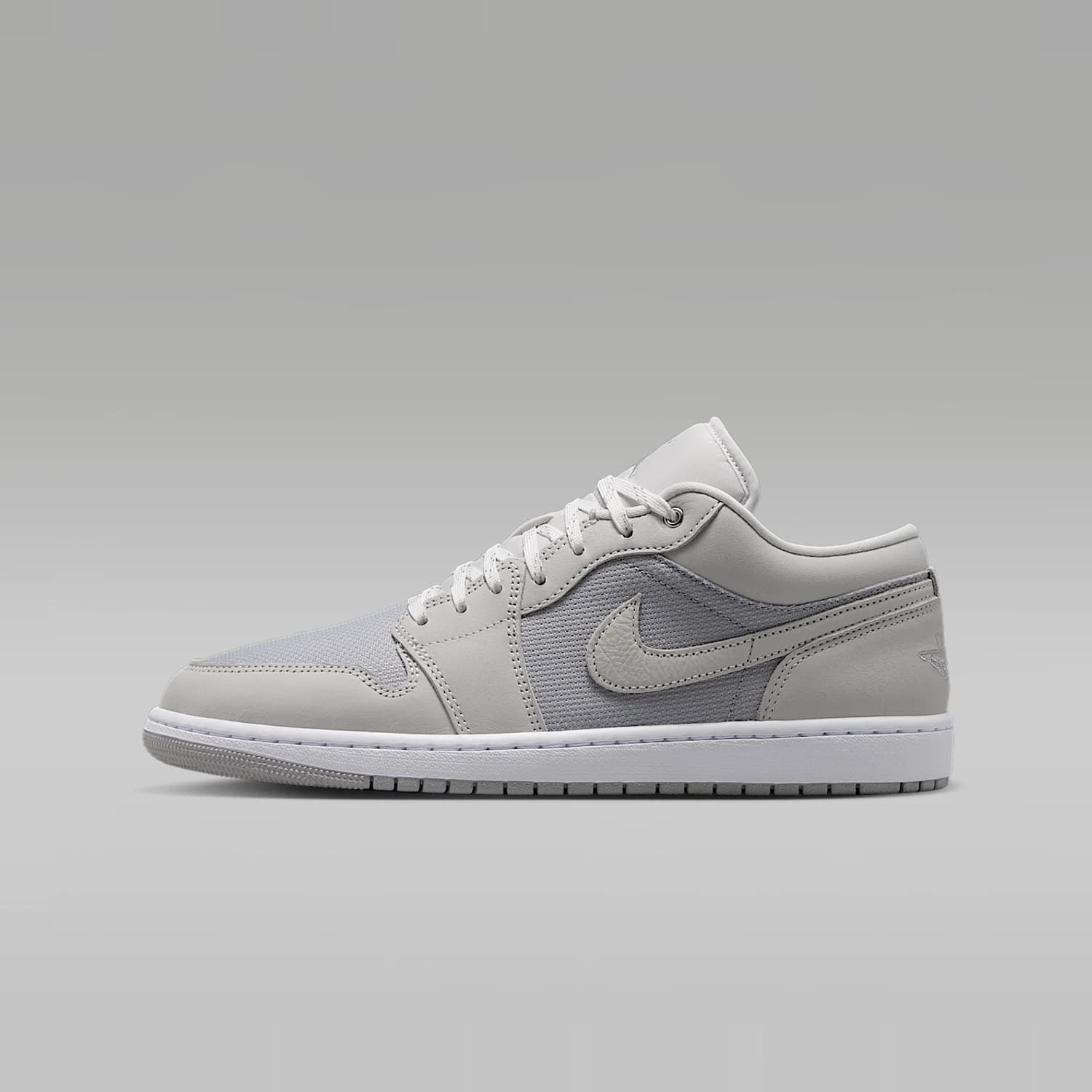 BRB AIR JORDAN AJ1 Low IO2049-100 product image