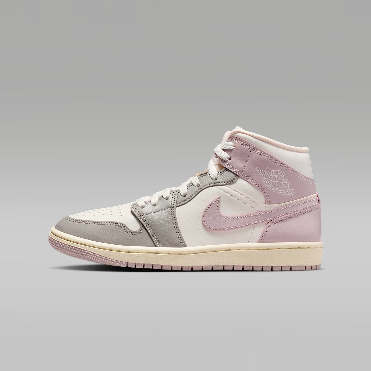 BRB AIR JORDAN AJ1 Mid BQ6472-122 product image